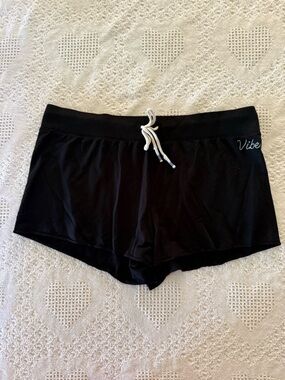 VS PINK “Vibes” Embroidered Lounge Gray Booty Shorts (L)